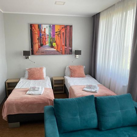 Carina Hotel Tczew Eksteriør billede