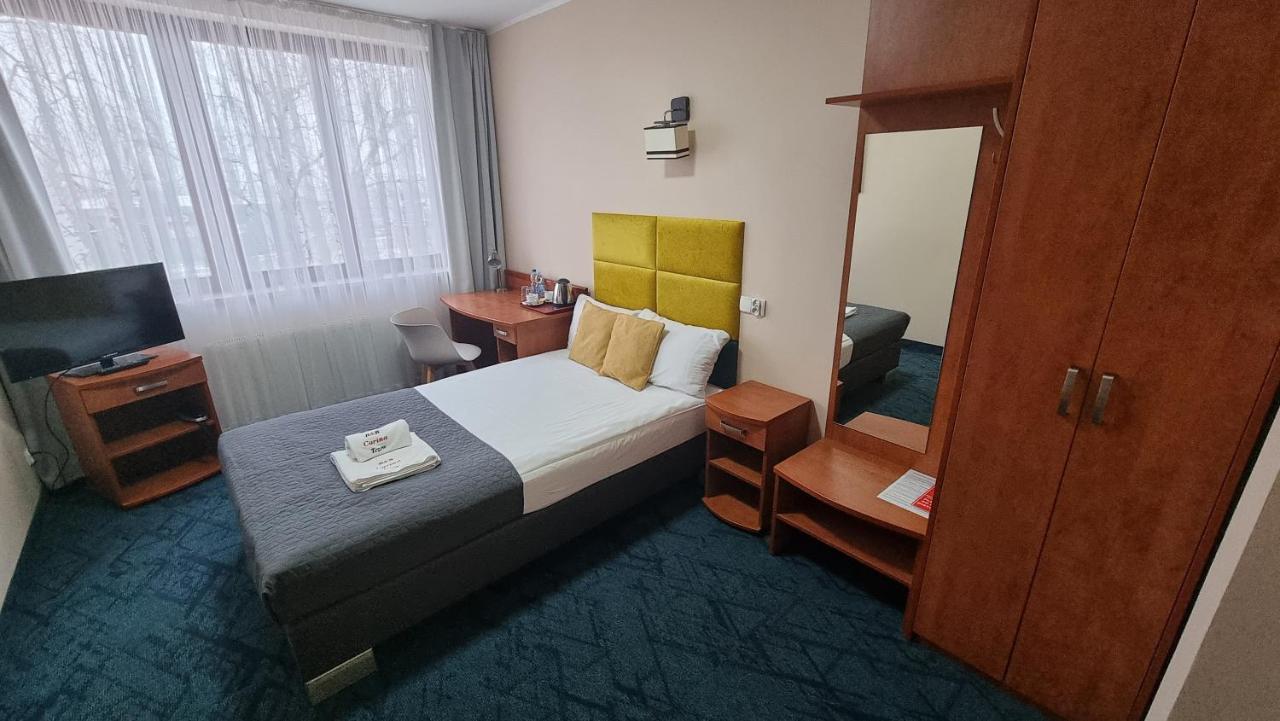 Carina Hotel Tczew Eksteriør billede