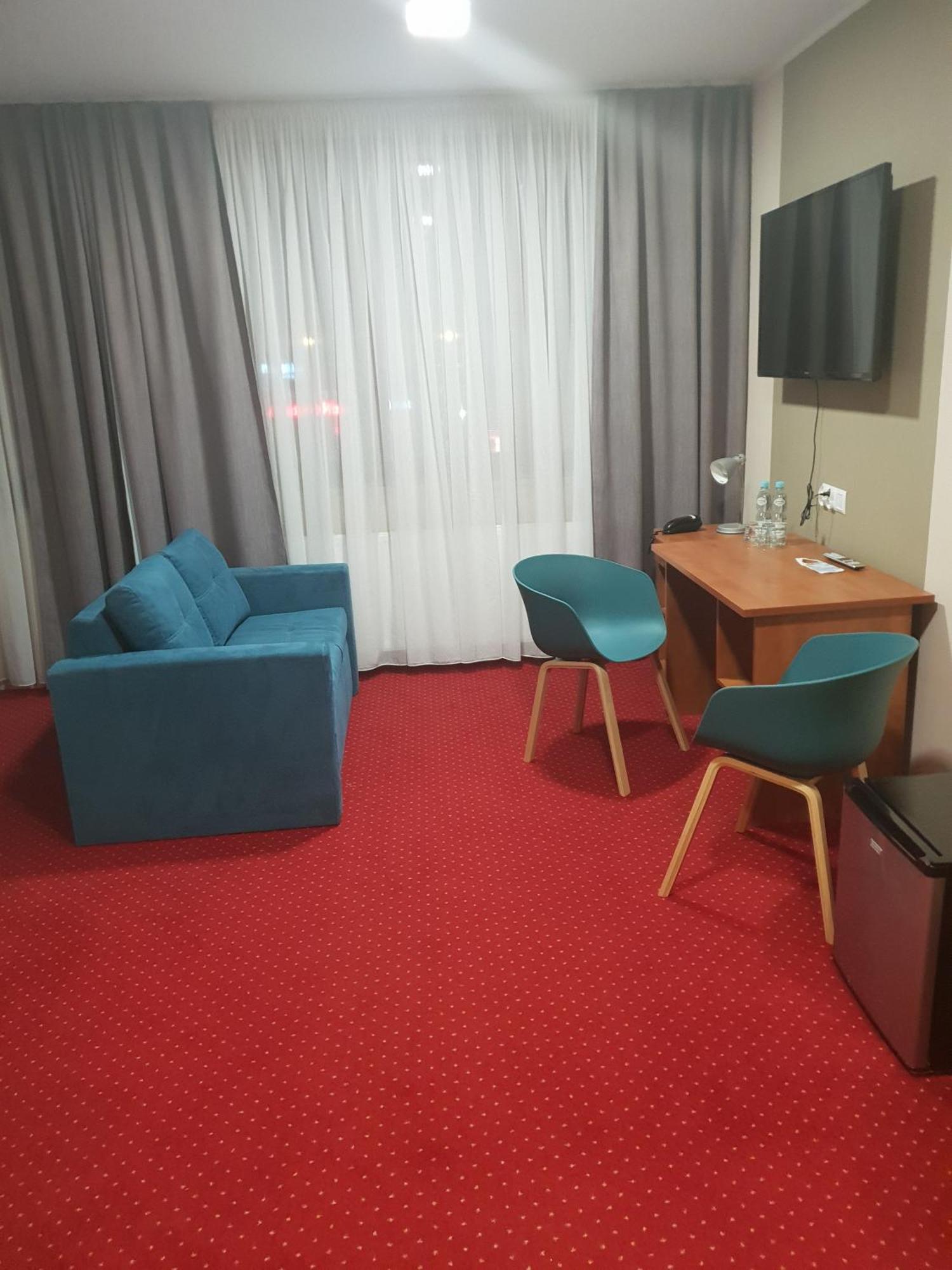Carina Hotel Tczew Eksteriør billede
